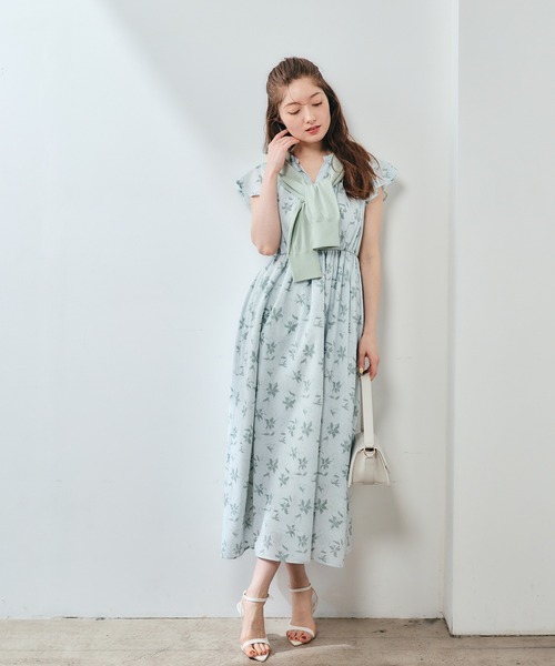 12Twelve Agenda(トゥエルブ アジェンダ)の「キーネック花柄ワンピース(ワンピース・レディース・グリーン/ブラック・M)」の20枚目の写真