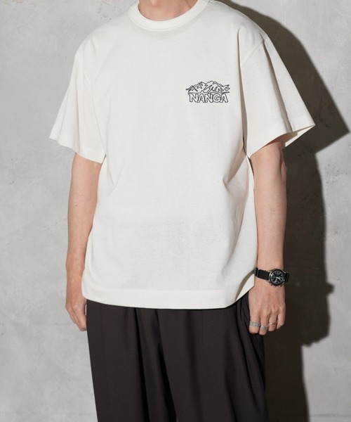 NANGA(ナンガ)の「NANGA / ナンガ ECO HYBRID LINE DRAWING TEE エコハイブリッド ラインドローイン Tシャツ(Tシャツ/カットソー・メンズ・グレー/ブラック/ホワイト・SMALL/MEDIUM/LARGE)」の4枚目の写真