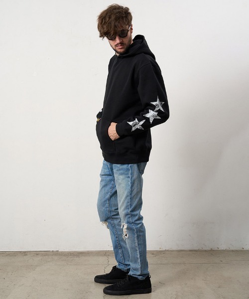 STUD MUFFIN(スタッドマフィン)の「mpa4113- T-C裏毛起毛 ドルスターカラークリスタルプルパーカー(624-02915)(パーカー・メンズ・アッシュ/ブラック/ベージュ・4/3/2)」の8枚目の写真