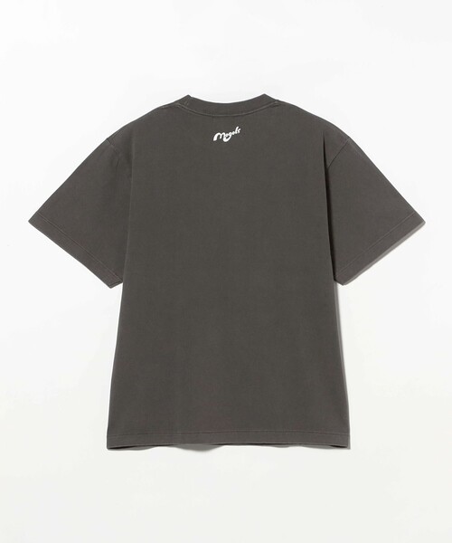 TOKYO CULTUART by BEAMS(トウキョウカルチャートバイビームス)の「フジサキタクマ / MIKE T-Shirt(Tシャツ/カットソー・レディース・チャコールグレー/グリーン・SMALL/LARGE/X-LARGE/MEDIUM)」の5枚目の写真