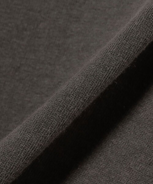 TOKYO CULTUART by BEAMS(トウキョウカルチャートバイビームス)の「フジサキタクマ / MIKE T-Shirt(Tシャツ/カットソー・レディース・チャコールグレー/グリーン・SMALL/LARGE/X-LARGE/MEDIUM)」の7枚目の写真