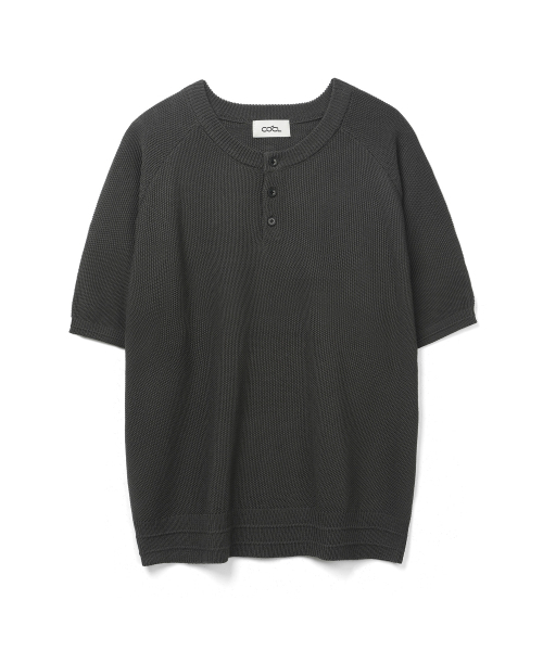 COSTUME O’CLOCK（コスチュームオクロック）の「[COCLXデイリールーム] ヘンリーネック ピケ ハーフ ニット 7 COLOR COOSKT070（Tシャツ/カットソー・メンズ・ブラック/ネイビー/ブラウン/グレー/アイボリー/オートミール/チャコール・SMALL/MEDIUM/LARGE）」の15枚目の写真