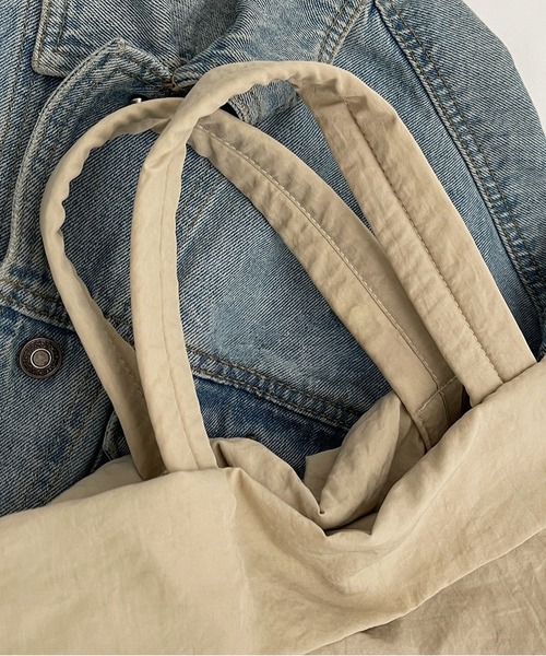 LA VORAGINE(ラ ヴォラジネ)の「2way大容量 シャカシャカビッグトートバッグショルダーバッグ(ショルダーバッグ・レディース・グリーン/ブラック/ベージュ・FREE)」の22枚目の写真