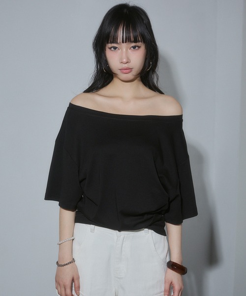 ENVYM（アンビー）の「ルーズオフショルトップス（Tシャツ/カットソー・レディース・ブラック/マルチ/ホワイト/ホワイト系その他・FREE）」の8枚目の写真