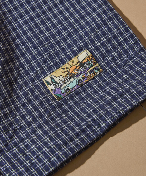 FREAK'S STORE(フリークスストア)の「FREAK'S STORE for BEACH & FES シアサッカー スピンドル レギュラーカラー ショートスリーブシャツ(シャツ/ブラウス・メンズ・ホワイト/ネイビー/ブルー/ブラウン/オフホワイト・SMALL/MEDIUM/LARGE)」の15枚目の写真