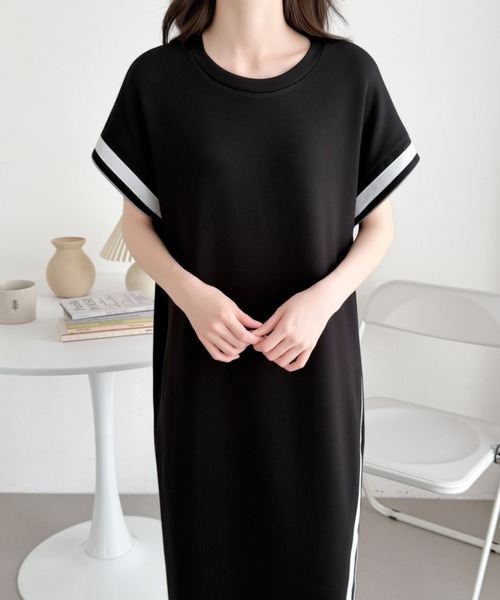 ABITOKYO(アビトーキョー)の「スリット配色ライン段ボールスウェットワンピース(ワンピース・レディース・チャコールグレー/ベージュ/ブラック・L/M)」の16枚目の写真