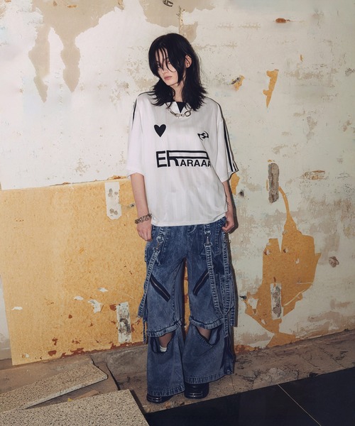ERAR（エラー）の「【ERAR】ハートロゴデザイン半袖ユニフォームTシャツ（シャツ/ブラウス・メンズ・ホワイト/ブラック・S/L/M/XL）」の9枚目の写真
