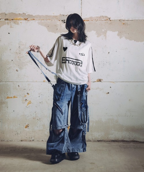 ERAR（エラー）の「【ERAR】ハートロゴデザイン半袖ユニフォームTシャツ（シャツ/ブラウス・メンズ・ホワイト/ブラック・S/L/M/XL）」の16枚目の写真