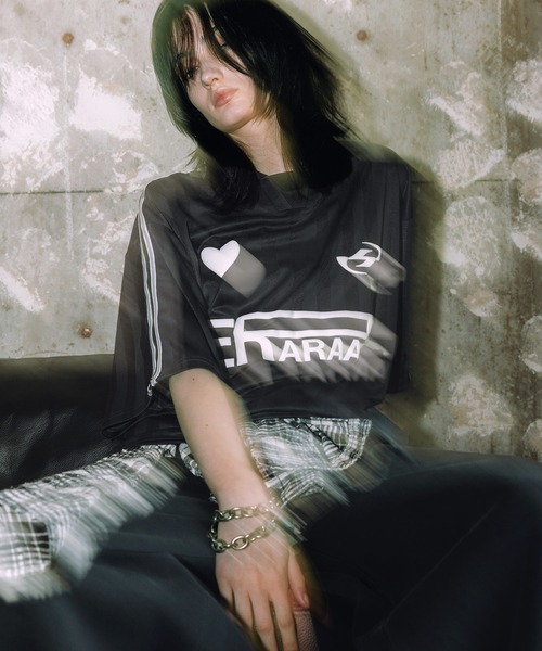 ERAR（エラー）の「【ERAR】ハートロゴデザイン半袖ユニフォームTシャツ（シャツ/ブラウス・メンズ・ホワイト/ブラック・S/L/M/XL）」の20枚目の写真