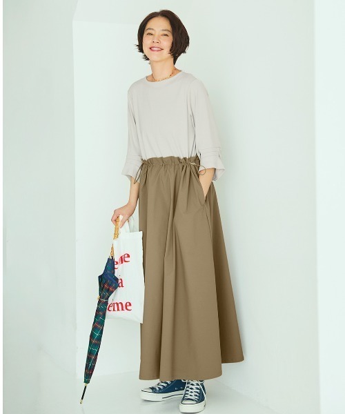 IEDIT(イディット)の「IEDIT 一枚でコーデが決まる袖タックTシャツと撥水(はっすい)スカートのドッキングワンピース(ワンピース・レディース・ブラック/カーキ・SP/4L/3L/LL/L/M/MP)」の11枚目の写真