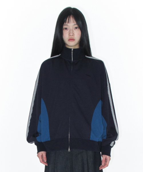 AMESWORLDWIDE(アメスワールドワイド)の「LACE TRACK ZIP-UP NAVY(その他アウター・レディース・その他・FREE)」の2枚目の写真