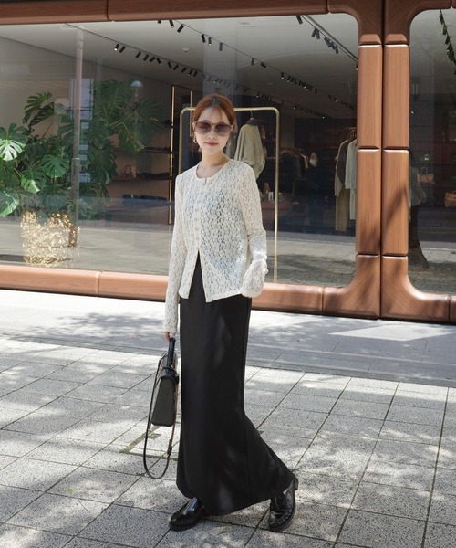 merrylatte(メリーラテ)の「フロントホックレーストップス(カーディガン/ボレロ・レディース・アイボリー・MEDIUM)」の2枚目の写真