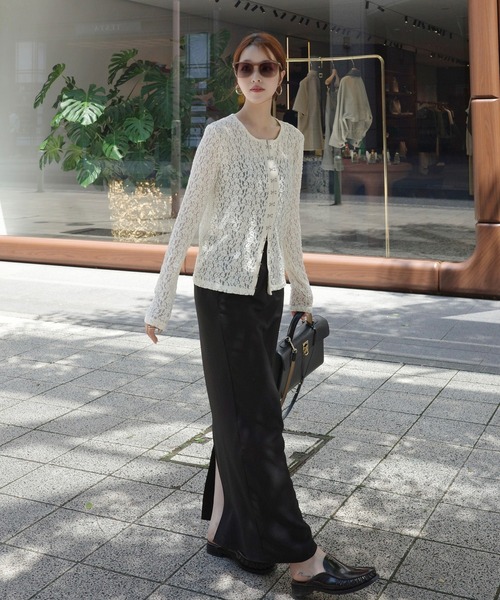 merrylatte(メリーラテ)の「フロントホックレーストップス(カーディガン/ボレロ・レディース・アイボリー・MEDIUM)」の7枚目の写真