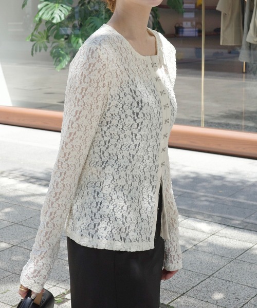 merrylatte(メリーラテ)の「フロントホックレーストップス(カーディガン/ボレロ・レディース・アイボリー・MEDIUM)」の19枚目の写真