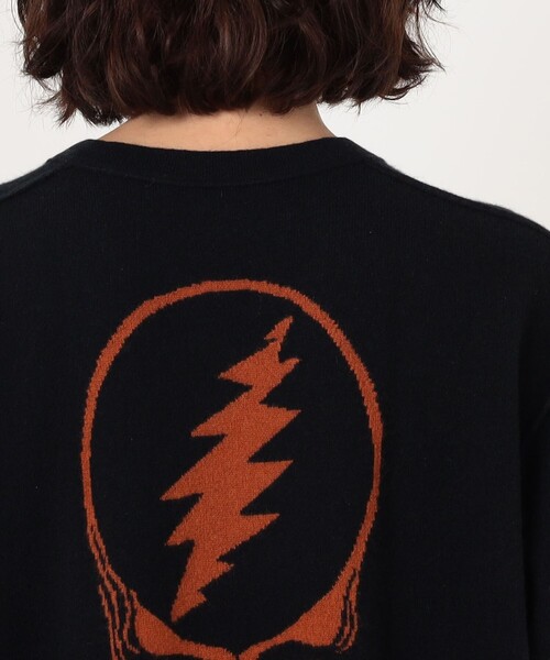 JAMES PERSE(ジェームスパース)の「GRATEFUL DEAD リサイクルドカシミヤ バックプリントプルオーバー WRBC3934GM(ニット/セーター・レディース・ブラック/ネイビー/チャコールグレー・2)」の9枚目の写真