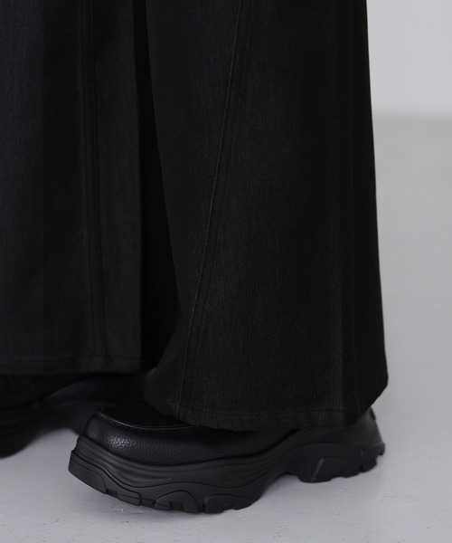 SOCCE(ソーシー)の「シームカーブTRデニムパンツ(デニムパンツ・メンズ・ブラック/ブルー・L/M/S/XL)」の15枚目の写真