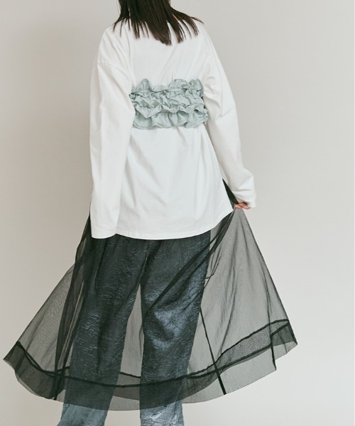 W:Huku(フーク)の「ビスチェ セット ロング Tシャツ / Layered Look: Frill Bustier & Long Sleeve Top(Tシャツ/カットソー・レディース・ライトブラウン/オフホワイト・FREE)」の8枚目の写真