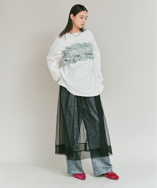 W:Huku(フーク)の「ビスチェ セット ロング Tシャツ / Layered Look: Frill Bustier & Long Sleeve Top(Tシャツ/カットソー・レディース・ライトブラウン/オフホワイト・FREE)」の11枚目の写真