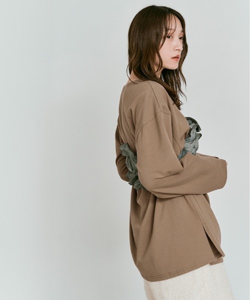 W:Huku(フーク)の「ビスチェ セット ロング Tシャツ / Layered Look: Frill Bustier & Long Sleeve Top(Tシャツ/カットソー・レディース・ライトブラウン/オフホワイト・FREE)」の15枚目の写真
