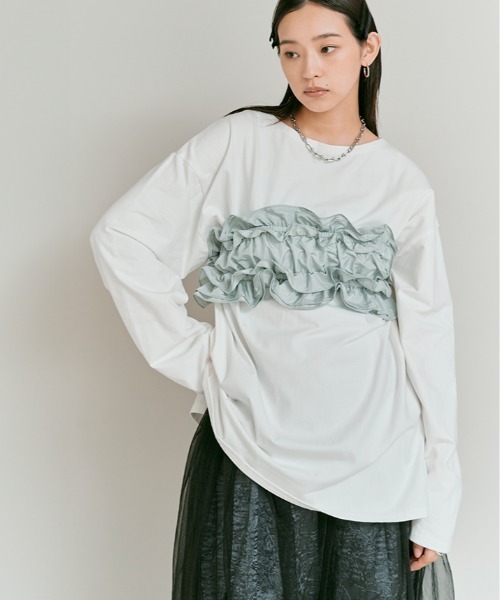 W:Huku(フーク)の「ビスチェ セット ロング Tシャツ / Layered Look: Frill Bustier & Long Sleeve Top(Tシャツ/カットソー・レディース・ライトブラウン/オフホワイト・FREE)」の16枚目の写真
