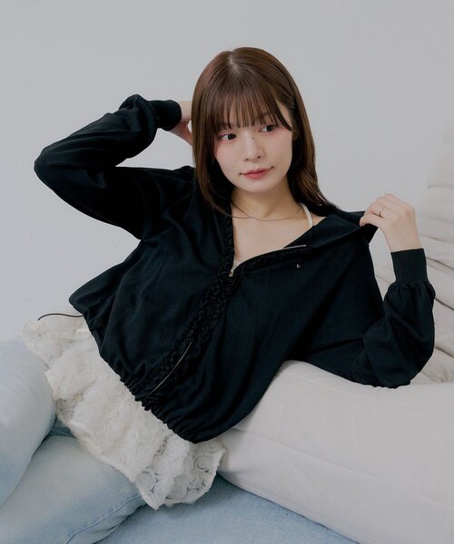 Chico(チコ)の「【SALON by Chico】UVケア / シアーバルーンパーカー(夏でも羽織れる)(パーカー・レディース・ピンク/ホワイト/ブラック・FREE)」の4枚目の写真