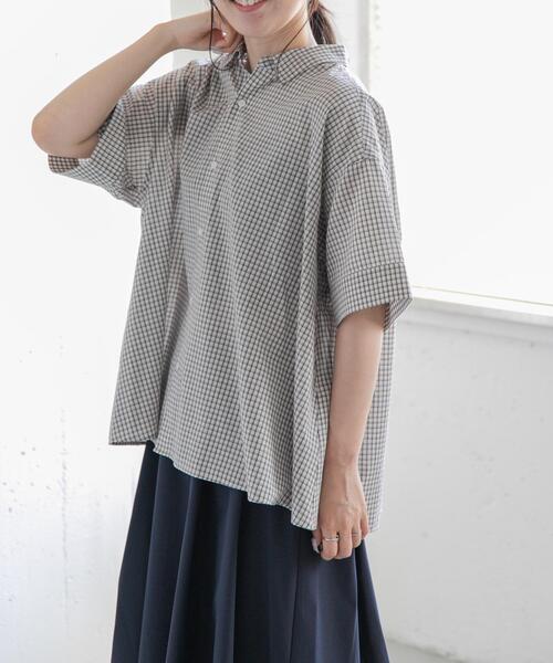 FORK&SPOON(フォークアンドスプーン)の「FORK&SPOON ワイド5分袖シャツ(シャツ/ブラウス・レディース・アイボリー/ネイビー・1)」の4枚目の写真