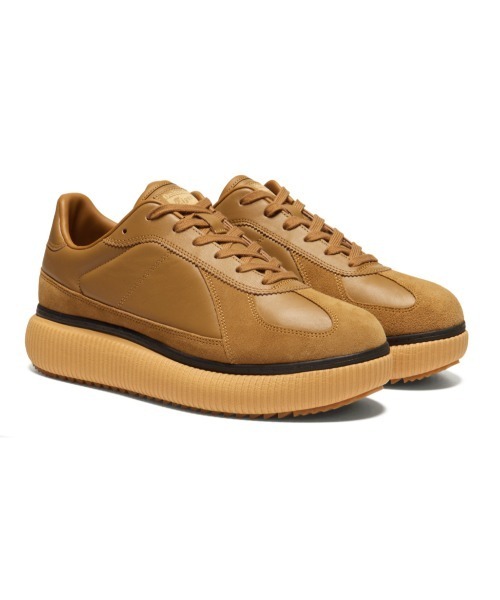 Onitsuka Tiger(オニツカタイガー)の「DELECITY / デレシティ(スニーカー・レディース・レッド系その他/グリーン系その他/アイボリー/ブラウン/ピンク系その他・28/27/22.5/24/23.5/23/26.5/26/25.5/25/24.5/29/28.5/27.5)」の6枚目の写真