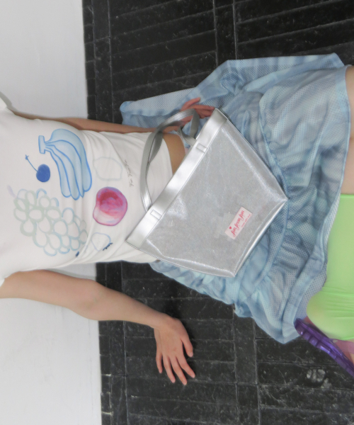 FUN FROM FUN(ファンフロムファン)の「Mesh Basket Bag, Silver(トートバッグ・レディース・その他・OS)」の3枚目の写真