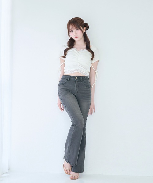 Rose Muse(ロゼミューズ)の「High stretch flare denim pants(デニムパンツ・レディース・チャコール/インディゴブルー・SMALL/MEDIUM)」の2枚目の写真