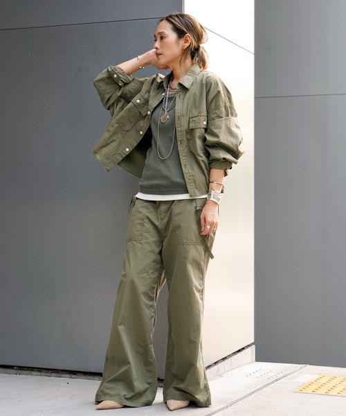 Attick by Johnbull(アティックバイジョンブル)の「【Attick by Johnbull 】別注ミリタリーシャツ(シャツ/ブラウス・レディース・カーキ・FREE)」の2枚目の写真