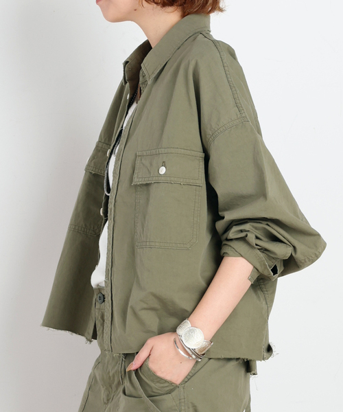Attick by Johnbull(アティックバイジョンブル)の「【Attick by Johnbull 】別注ミリタリーシャツ(シャツ/ブラウス・レディース・カーキ・FREE)」の4枚目の写真