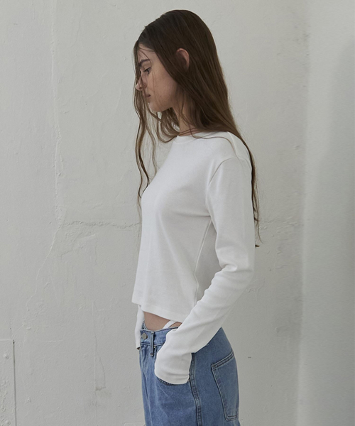 AENE（エイネ）の「エイ ロングスリーブTシャツ（チャコール）（Tシャツ/カットソー・レディース・チャコール・SMALL/MEDIUM）」の3枚目の写真