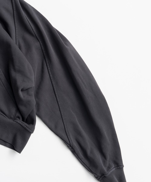 PRANK PROJECT(プランクプロジェクト)の「【2026Autumn Pre-Order】タッキングスウェットフーディ / Tucking Sweat Hoodie(パーカー・レディース・ブルー/チャコールグレー・FREE)」の17枚目の写真