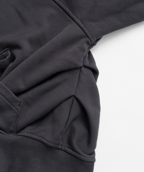 PRANK PROJECT(プランクプロジェクト)の「【2026Autumn Pre-Order】タッキングスウェットフーディ / Tucking Sweat Hoodie(パーカー・レディース・ブルー/チャコールグレー・FREE)」の18枚目の写真