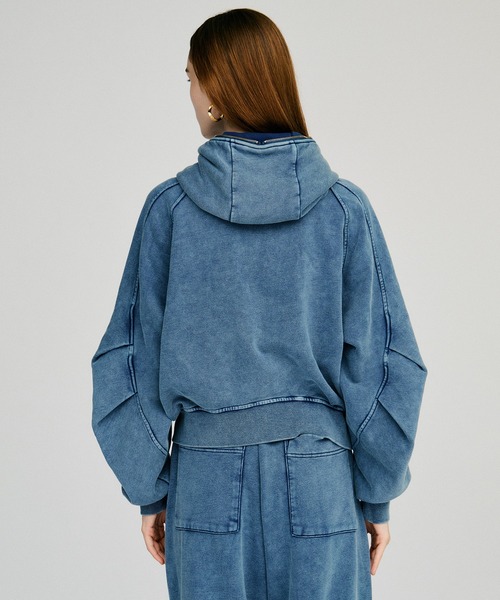 PRANK PROJECT(プランクプロジェクト)の「【2026Autumn Pre-Order】タッキングスウェットフーディ / Tucking Sweat Hoodie(パーカー・レディース・ブルー/チャコールグレー・FREE)」の9枚目の写真