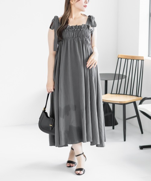 CLETTE(クレット)の「ショルダーリボンワンピース(ワンピース・レディース・ブラック/アイボリー/グレー・4L/3L/LL)」の3枚目の写真