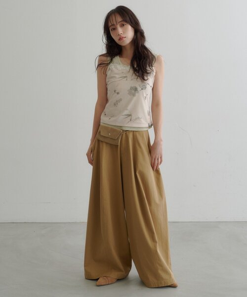 Kastane(カスタネ)の「【7.18(土)12:00発売/3サイズ展開】バレルレッグツイルパンツ(その他パンツ・レディース・ブラウン/ベージュ/カーキ・2/1/0)」の22枚目の写真