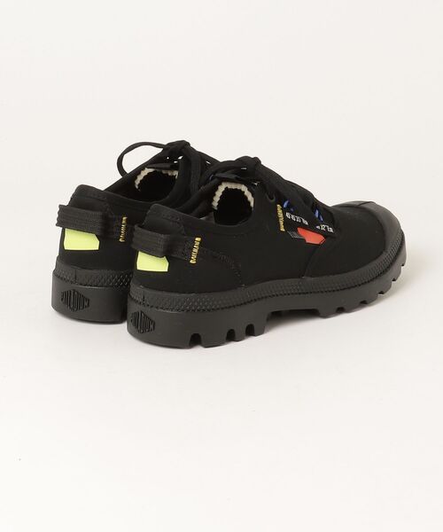 PALLADIUM(パラディウム)の「PAMPA OX RE-CRAFT ローカット スニーカー(スニーカー・メンズ・オフホワイト/カーキ/ベージュ/ブラック・26cm/27.5cm/27cm/28cm/23cm/24.5cm/24cm/25.5cm/25cm/26.5cm/23.5cm/22.5cm)」の8枚目の写真