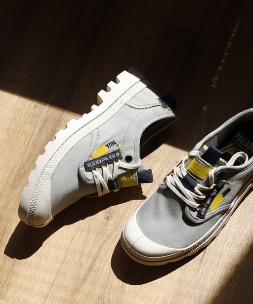 PALLADIUM(パラディウム)の「PAMPA OX RE-CRAFT ローカット スニーカー(スニーカー・メンズ・オフホワイト/カーキ/ベージュ/ブラック・26cm/27.5cm/27cm/28cm/23cm/24.5cm/24cm/25.5cm/25cm/26.5cm/23.5cm/22.5cm)」の3枚目の写真