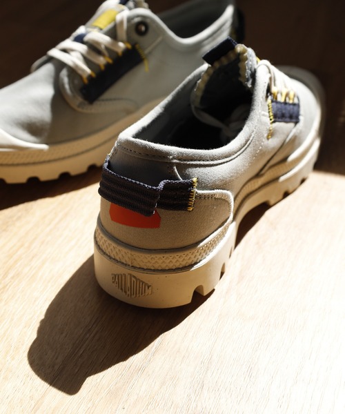 PALLADIUM(パラディウム)の「PAMPA OX RE-CRAFT ローカット スニーカー(スニーカー・メンズ・オフホワイト/カーキ/ベージュ/ブラック・26cm/27.5cm/27cm/28cm/23cm/24.5cm/24cm/25.5cm/25cm/26.5cm/23.5cm/22.5cm)」の13枚目の写真