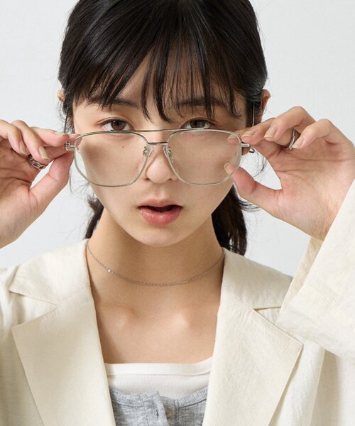 COLONY 2139(コロニートゥーワンスリーナイン)の「UVツーブリッジビッグドロップサングラス(サングラス・レディース・シルバー系その他/シルバー/シルバー系その他2・FREE)」の10枚目の写真