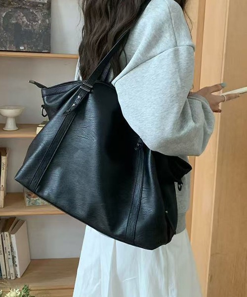 WESTSEA（ウエストシー）の「星スタッズ A4収納 2WAYフェイクレザートートバッグ／大容量 ショルダーバッグ（トートバッグ・レディース・ブラック/ワイン・FREE）」の3枚目の写真