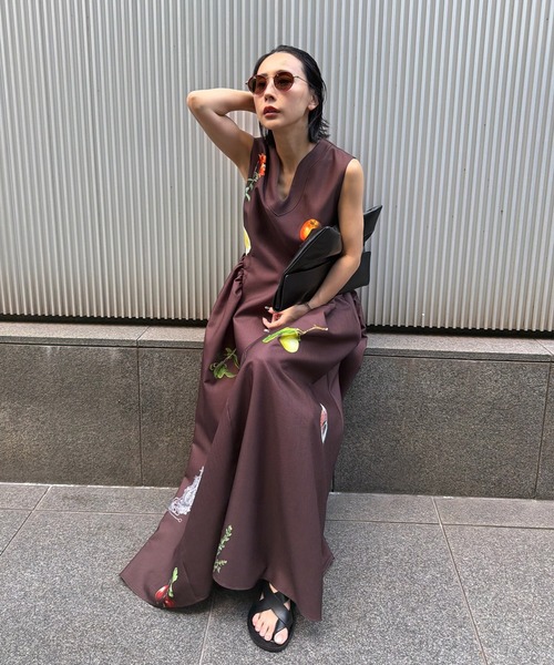 Ameri(アメリ)の「ELEANOR LINEN LIKE DRESS(ドレス・レディース・ブラウン/ブラック/アイボリー・SMALL/MEDIUM)」の22枚目の写真