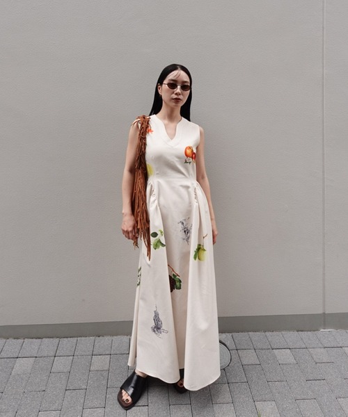 Ameri(アメリ)の「ELEANOR LINEN LIKE DRESS(ドレス・レディース・ブラウン/ブラック/アイボリー・SMALL/MEDIUM)」の16枚目の写真