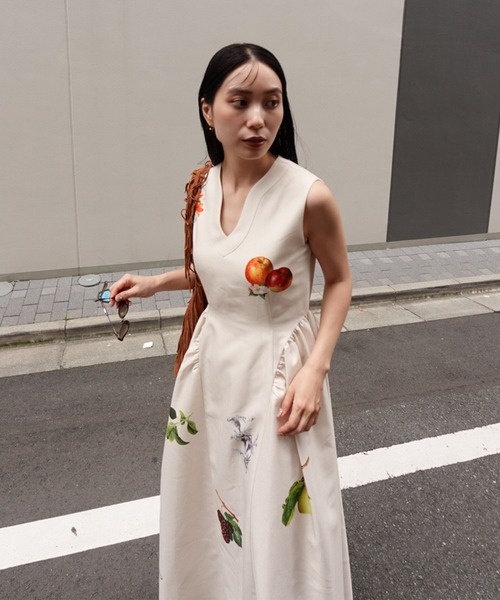 Ameri(アメリ)の「ELEANOR LINEN LIKE DRESS(ドレス・レディース・ブラウン/ブラック/アイボリー・SMALL/MEDIUM)」の18枚目の写真