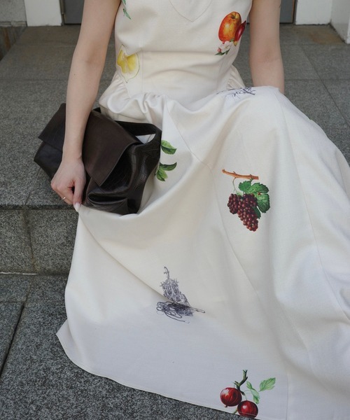 Ameri(アメリ)の「ELEANOR LINEN LIKE DRESS(ドレス・レディース・ブラウン/ブラック/アイボリー・SMALL/MEDIUM)」の20枚目の写真