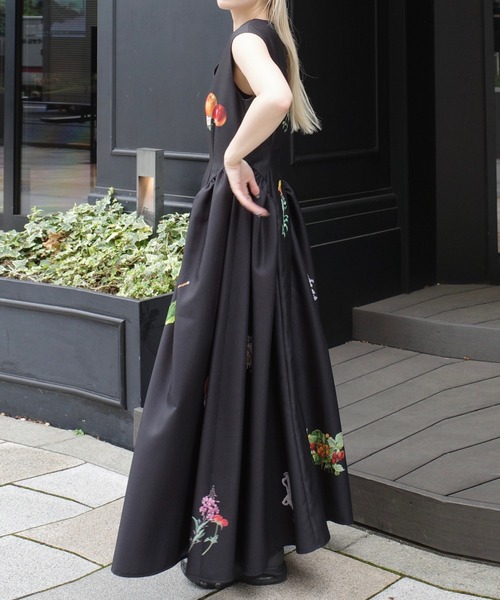 Ameri(アメリ)の「ELEANOR LINEN LIKE DRESS(ドレス・レディース・ブラウン/ブラック/アイボリー・SMALL/MEDIUM)」の10枚目の写真