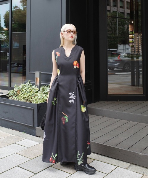 Ameri(アメリ)の「ELEANOR LINEN LIKE DRESS(ドレス・レディース・ブラウン/ブラック/アイボリー・SMALL/MEDIUM)」の9枚目の写真