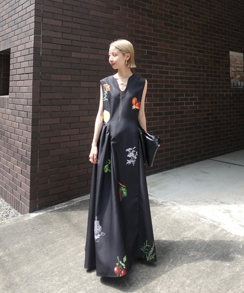 Ameri(アメリ)の「ELEANOR LINEN LIKE DRESS(ドレス・レディース・ブラウン/ブラック/アイボリー・SMALL/MEDIUM)」の12枚目の写真