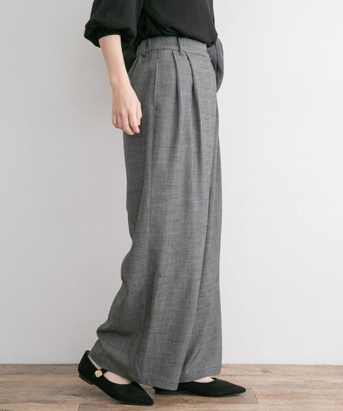 ITEMS URBANRESEARCH(アイテムズ アーバンリサーチ)の「ラップワイドパンツ(その他パンツ・レディース・ブラウン/ブラック・SMALL/MEDIUM)」の22枚目の写真